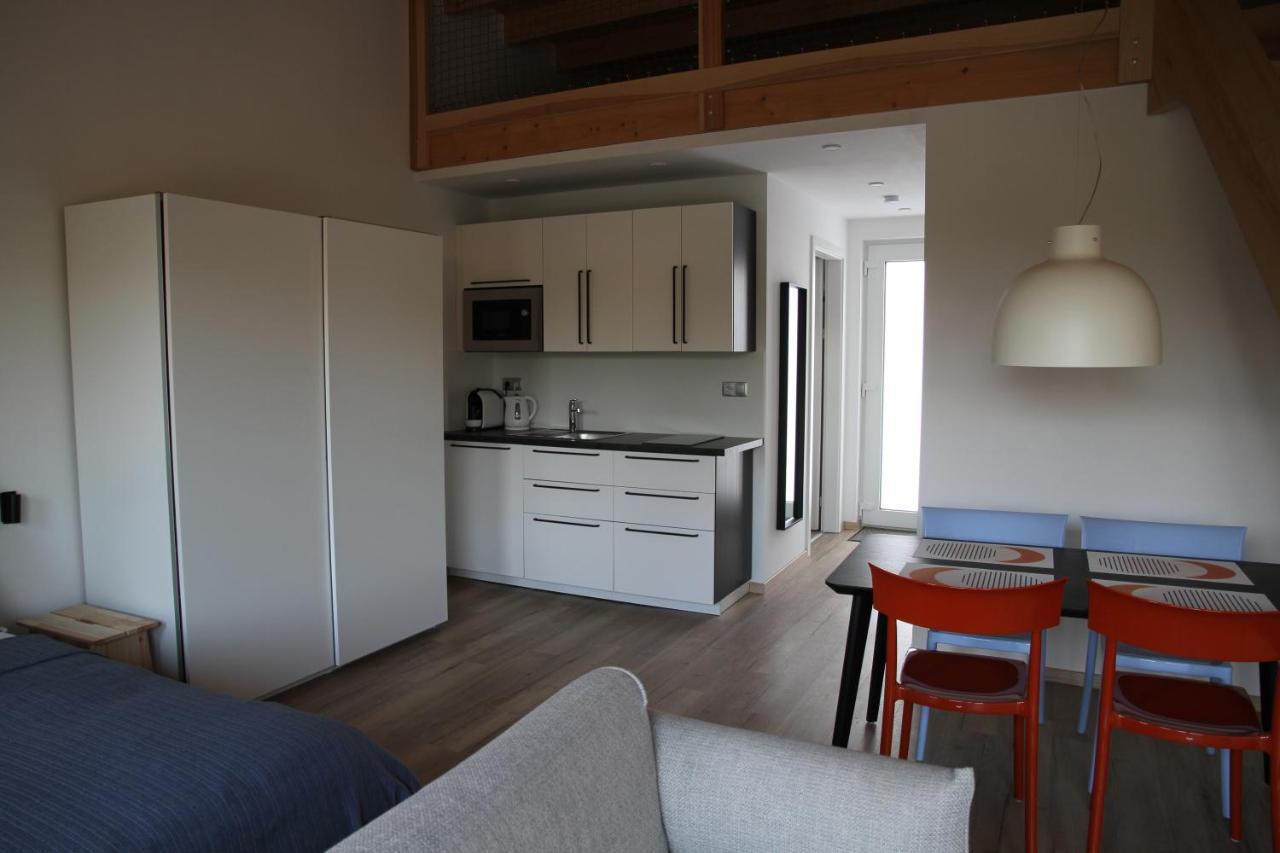 Apartmany Hluboka Nad Vltavou S Vyhledem Na Zamek Экстерьер фото